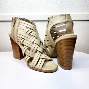 Fergie Women's Nude Vibe Heeled Sandal